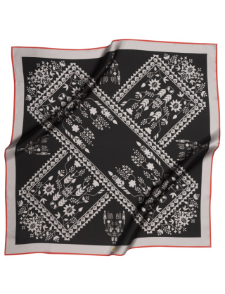 Картинка Хустина "Sribna Black", 60х60 см